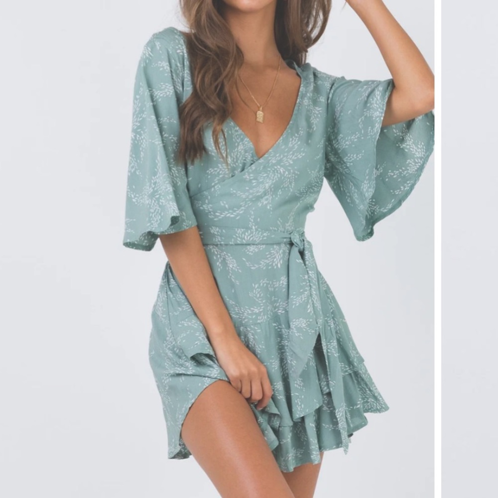 Princess Polly Louie Romper